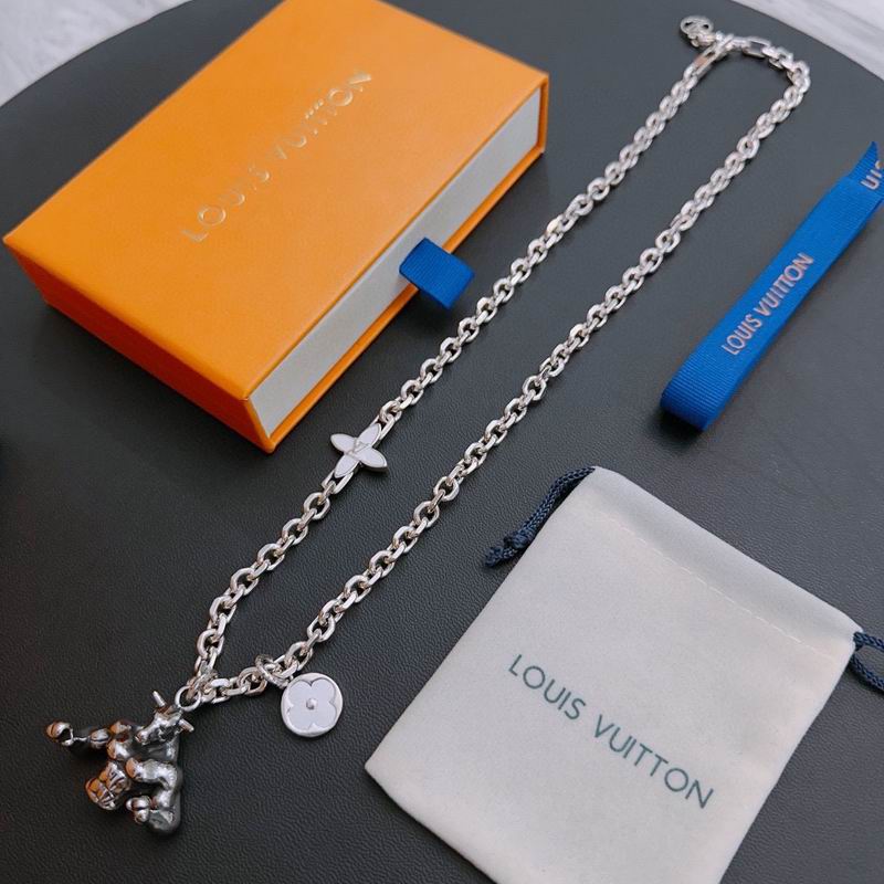 LV Necklace 03lyr265